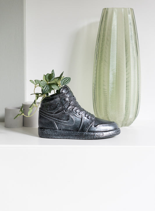Jordan 1 Planter (Silver)