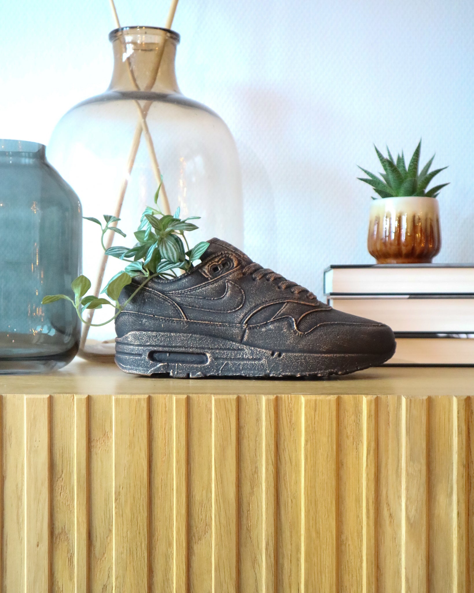 air max planter Air max 1 Planter (Bronze) – Airsculptures