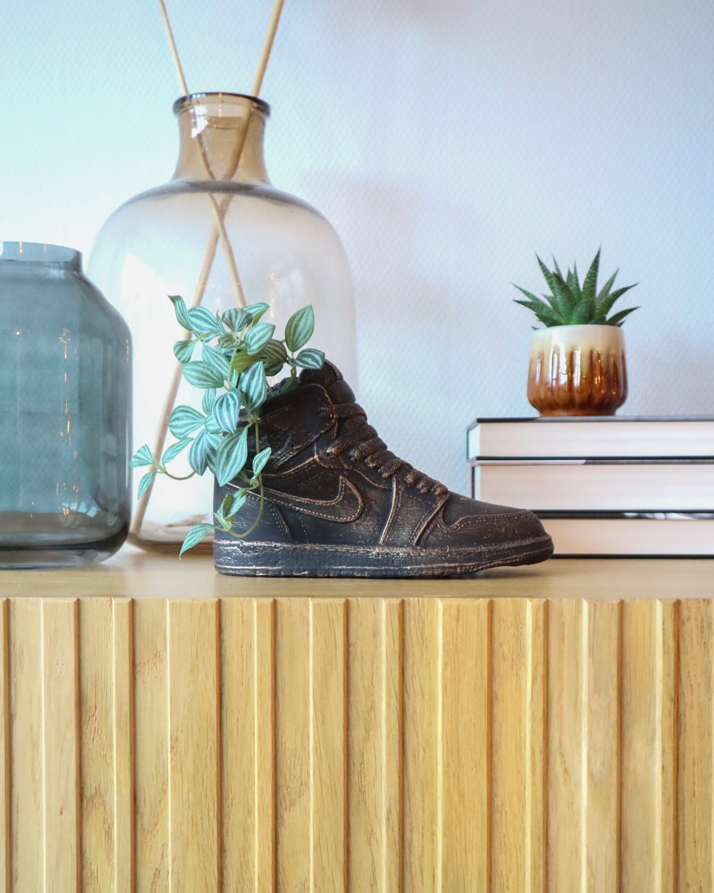 Jordan 1 Planter (Bronze)